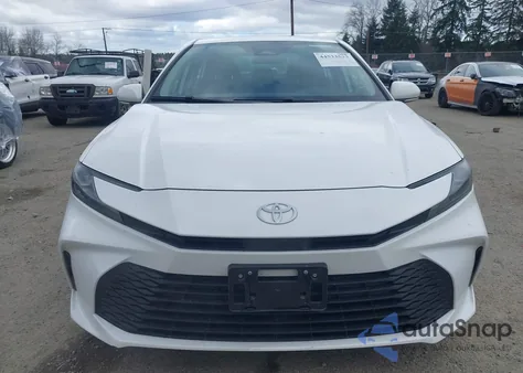 2025 Toyota Camry Le from USA, damaged, VIN 4T1DAACK6SU127411